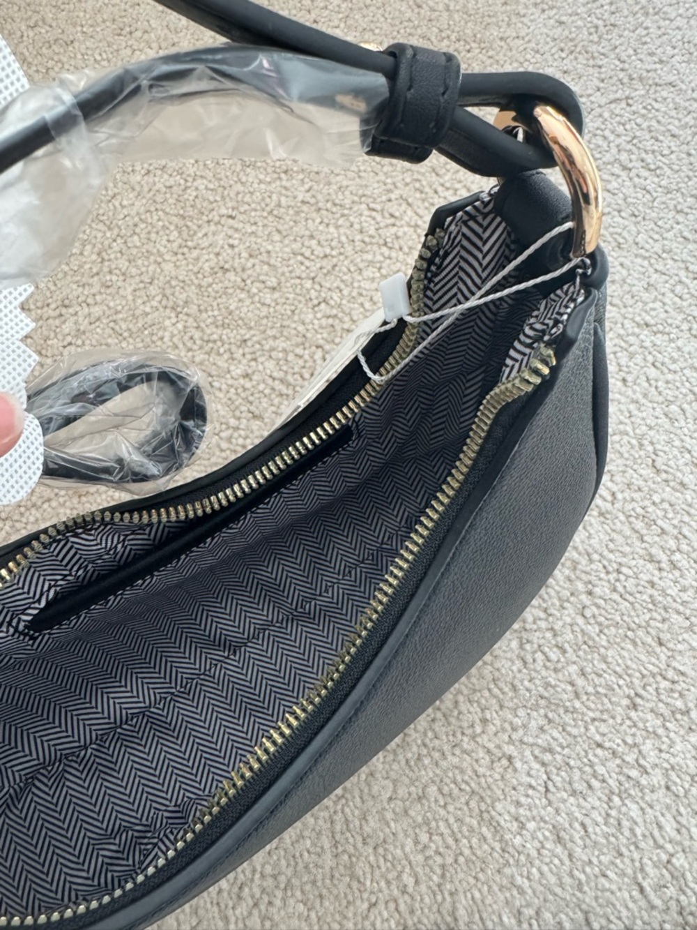 Black Women's Crescent Shoulder Bag - Minimalist Design - Picture 2 of 2
